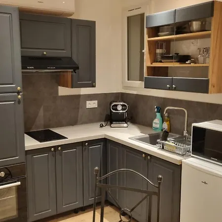 Neuf Avec Cuisine Apartment